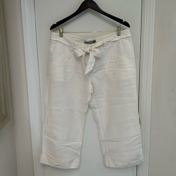 Linen Capri Pants - Picture 1 of 4